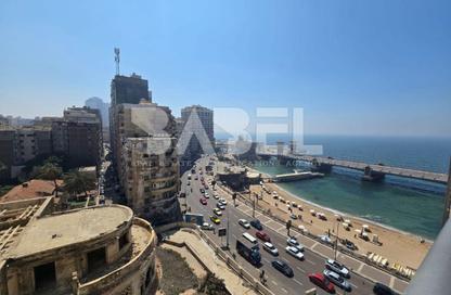 Apartment - 4 Bedrooms - 2 Bathrooms for sale in Stanley - Hay Sharq - Alexandria