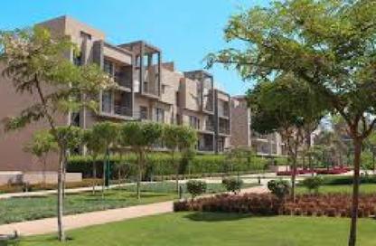 Apartment - 2 Bedrooms - 2 Bathrooms for sale in Moon Residences - Fifth Square - The 5th Settlement - New Cairo City - Cairo
