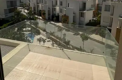 دوبلكس - 3 غرف نوم - 2 حمامات للبيع في سي شيل - سيدي عبد الرحمن - الساحل الشمالي