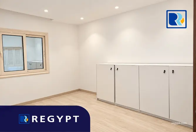 114624307 - Property Image 2