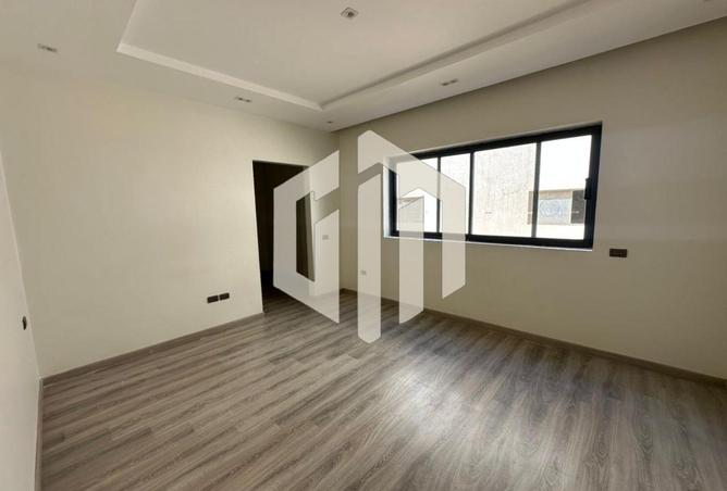 69841132 - Property Image 3