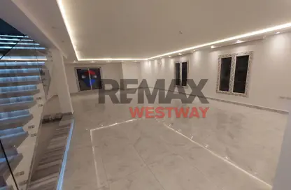 أي فيلا - 3 غرف نوم - 3 حمامات للبيع في ماونتن فيو جيزة بلاتوه - الطريق الدائري - مدينة 6 أكتوبر - الجيزة