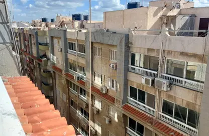 شقة - 4 غرف نوم - 2 حمامات للبيع في سموحة - حي شرق - الاسكندرية