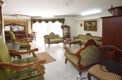 Apartment - 3 Bedrooms - 1 Bathroom for sale in Smouha - Hay Sharq - Alexandria Apartment - 3 Bedrooms - 1 Bathroom for sale in Smouha - Hay Sharq - Alexandria
