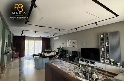 منزل مزدوج - 5 غرف نوم - 4 حمامات للبيع في جراند هايتس - التوسعات الشمالية - مدينة 6 أكتوبر - الجيزة