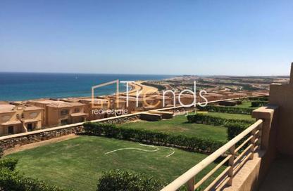 Chalet - 2 Bedrooms - 2 Bathrooms for sale in Telal Al Sokhna - Al Ain Al Sokhna - Suez