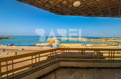 شقة - 4 غرف نوم - 5 حمامات للبيع في زيزينيا - حي شرق - الاسكندرية