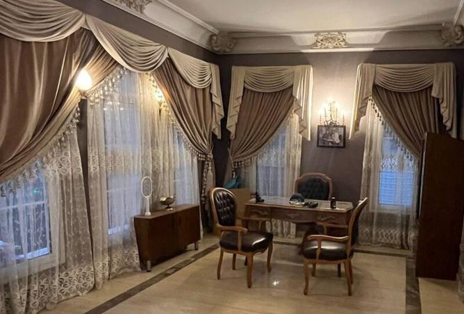 4 BR Villa in Hyde Park, photo 2 of 3