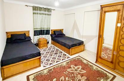شقة - 3 غرف نوم - 1 حمام للايجار في شارع النصر - سموحة - حي شرق - الاسكندرية شقة - 3 غرف نوم - 1 حمام للايجار في شارع النصر - سموحة - حي شرق - الاسكندرية