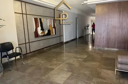 Apartment - 2 Bedrooms - 2 Bathrooms for rent in Village West - Sheikh Zayed Compounds - Sheikh Zayed City - Giza