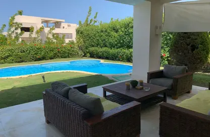 فيلا - 6 غرف نوم - 5 حمامات للبيع في فيفث سكوير - التجمع الخامس - مدينة القاهرة الجديدة - القاهرة