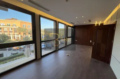 مساحات مكتبية - 5 غرف نوم - 2 حمامات للايجار في ميفيدا - كمبوندات التجمع الخامس - التجمع الخامس - مدينة القاهرة الجديدة - القاهرة