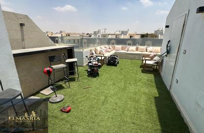 Penthouse - 3 - 2 for sale in Mountain View Hyde Park - 5th Settlement Compounds - The 5th Settlement - New Cairo City - Cairo