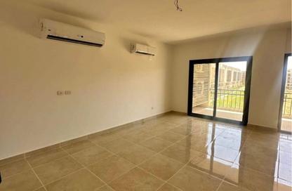 Apartment - 3 Bedrooms - 2 Bathrooms for sale in Moon Residences - Fifth Square - The 5th Settlement - New Cairo City - Cairo