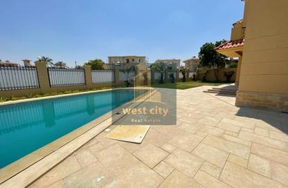 Villa - 4 Bedrooms - 4 Bathrooms for sale in Royal City - Sheikh Zayed Compounds - Sheikh Zayed City - Giza
