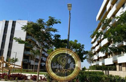 Apartment - 3 Bedrooms - 2 Bathrooms for sale in Al Burouj Compound - El Shorouk Compounds - Shorouk City - Cairo