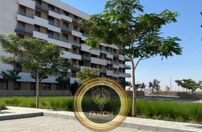 Apartment - 3 Bedrooms - 2 Bathrooms for sale in Al Burouj Compound - El Shorouk Compounds - Shorouk City - Cairo