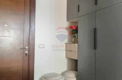 Apartment - 2 Bedrooms - 2 Bathrooms for sale in O West - 6 October Compounds - 6 October City - Giza