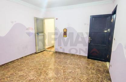 شقة - 3 - 1 للبيع في شارع طيبه - كليوباترا - حي شرق - الاسكندرية