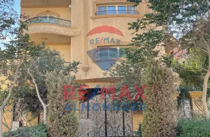 Villa - 7+ Bedrooms - 7+ Bathrooms for sale in West Somid Road - West Somid - 6 October City - Giza