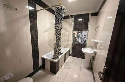 Apartment - 3 Bedrooms - 2 Bathrooms for sale in Port Said St. - Sporting - Hay Sharq - Alexandria