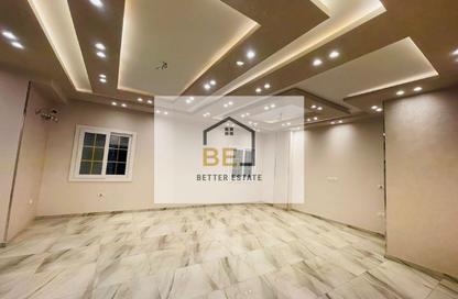 Apartment - 3 Bedrooms - 2 Bathrooms for rent in Al Gezira St. - South Investors Area - New Cairo City - Cairo