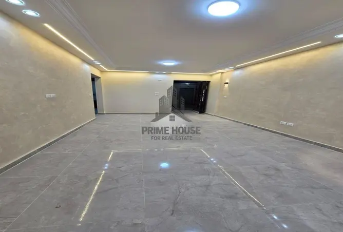 98826492 - Property Image 2