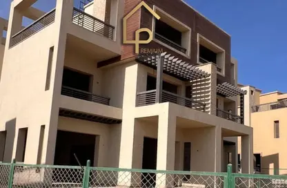 منزل مزدوج - 4 غرف نوم - 4 حمامات للبيع في نيو جيزة - طريق مصر اسكندرية الصحراوي - مدينة 6 أكتوبر - الجيزة