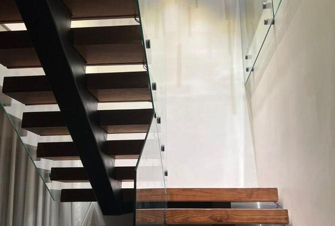 77330030 - Property Image 3