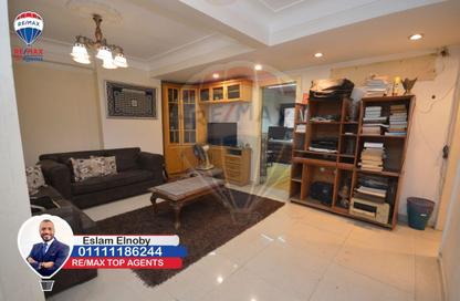 Apartment - 2 Bedrooms - 1 Bathroom for sale in Saba Basha - Hay Sharq - Alexandria