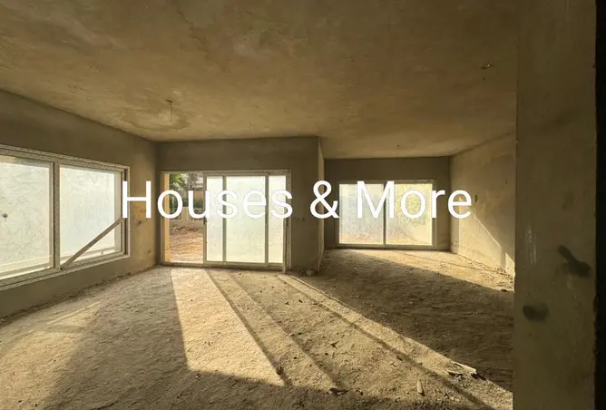 83684904 - Property Image 2
