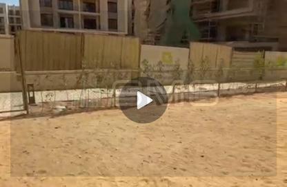 Apartment - 3 Bedrooms - 3 Bathrooms for sale in Villa Square - Fifth Square - The 5th Settlement - New Cairo City - Cairo