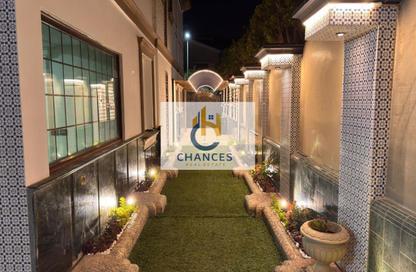 Villa - 4 Bedrooms - 2 Bathrooms for sale in Étoile De Ville - 5th Settlement Compounds - The 5th Settlement - New Cairo City - Cairo