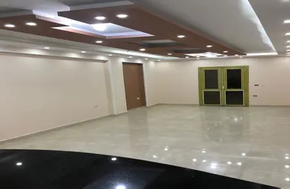 Apartment - 3 Bedrooms - 2 Bathrooms for sale in Al Lebeny Axis - El Mariouteya - Faisal - Hay El Haram - Giza