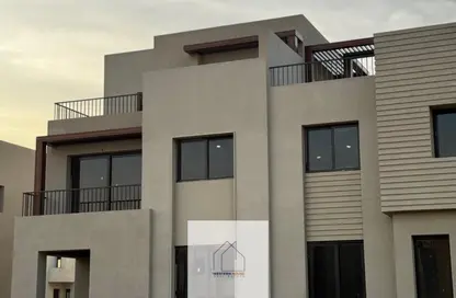 Townhouse - 3 Bedrooms - 4 Bathrooms for sale in O West - 6 October Compounds - 6 October City - Giza