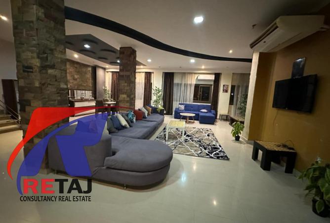 8439887 - Property Image 2