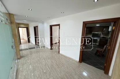 Office Space - 4 Bedrooms - 2 Bathrooms for rent in Al Nasr St. - El Laselky - New Maadi - Hay El Maadi - Cairo