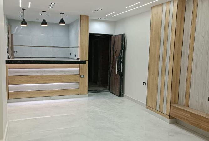 8593088 - Property Image 3