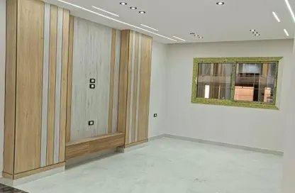 Apartment - 3 Bedrooms - 1 Bathroom for sale in Gate 2 - Ahmose - Hadayek El Ahram - Giza