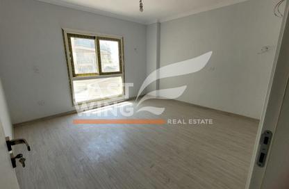 Apartment - 3 Bedrooms - 2 Bathrooms for sale in Mountain View iCity - 5th Settlement Compounds - The 5th Settlement - New Cairo City - Cairo