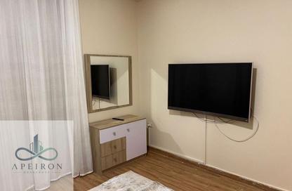 Apartment - 1 Bedroom - 1 Bathroom for rent in Palm Hills Village Gate - South Investors Area - New Cairo City - Cairo Apartment - 1 Bedroom - 1 Bathroom for rent in Palm Hills Village Gate - South Investors Area - New Cairo City - Cairo