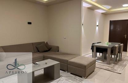 Apartment - 1 Bedroom - 1 Bathroom for rent in Palm Hills Village Gate - South Investors Area - New Cairo City - Cairo Apartment - 1 Bedroom - 1 Bathroom for rent in Palm Hills Village Gate - South Investors Area - New Cairo City - Cairo