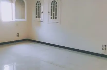 شقة - 3 غرف نوم - 1 حمام للايجار في شارع 20 - الحي الثاني - التجمع الخامس - مدينة القاهرة الجديدة - القاهرة