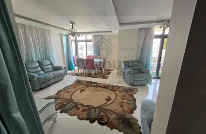 شقة - 3 غرف نوم - 3 حمامات للايجار في تاج سلطان - الطريق الدائري - القاهرة