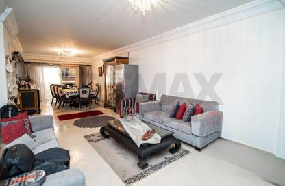 Apartment - 3 Bedrooms - 3 Bathrooms for sale in Stanley - Hay Sharq - Alexandria Apartment - 3 Bedrooms - 3 Bathrooms for sale in Stanley - Hay Sharq - Alexandria