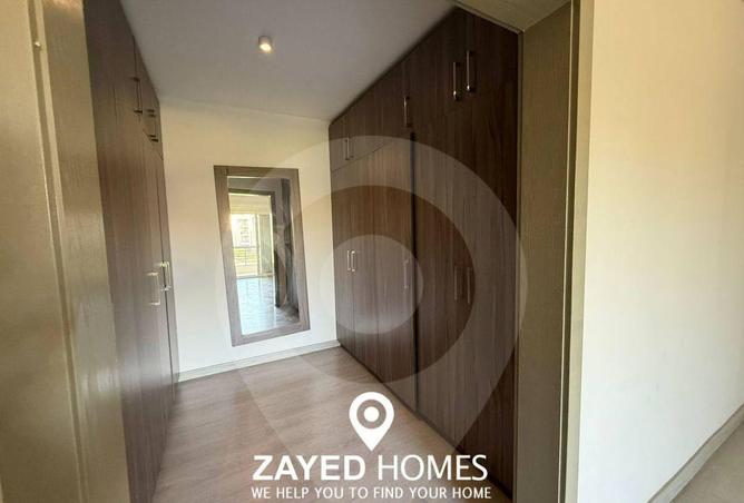 57990855 - Property Image 2