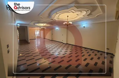 شقة - 3 غرف نوم - 2 حمامات للايجار في شارع مصطفي كامل - سموحة - حي شرق - الاسكندرية