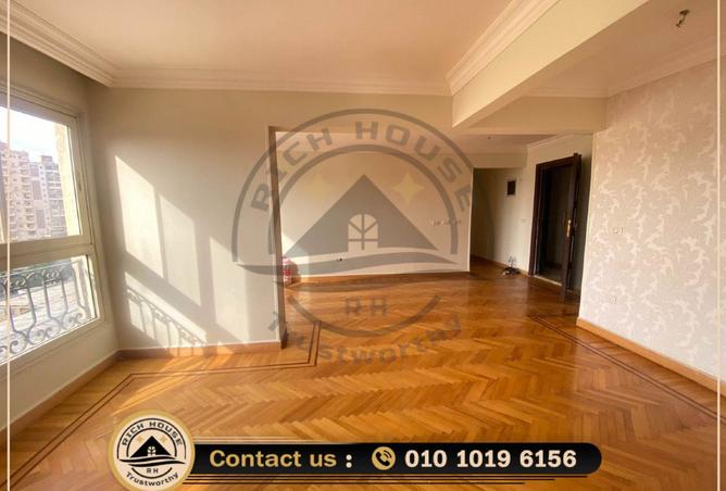 8476399 - Property Image 2