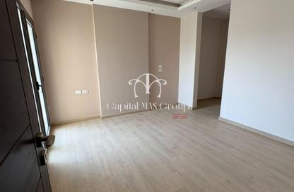 Apartment - 3 - 2 for sale in The Address East - 90 Street - The 5th Settlement - New Cairo City - Cairo
