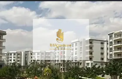 Apartment - 3 Bedrooms - 3 Bathrooms for sale in Hyde Park - New Cairo City - Cairo